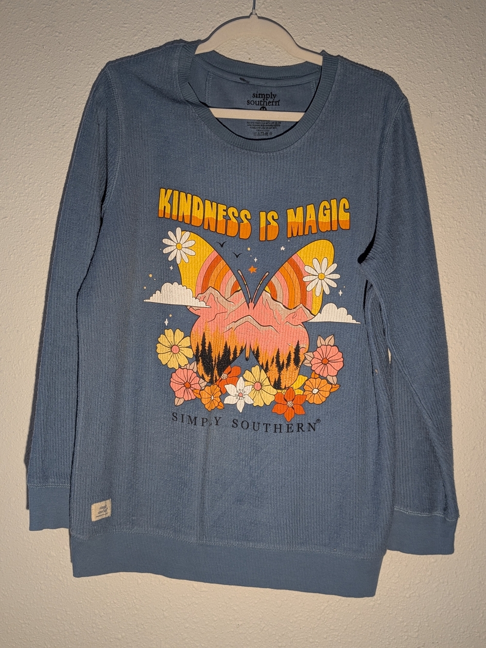 Simply Southern Blue 'Kindness Is Magic' Crewneck Sweater
